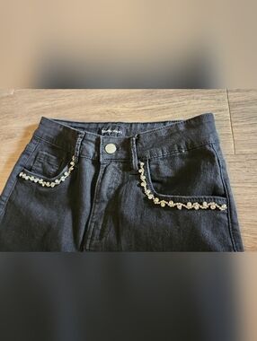Simon Chang Black High-Rise Jeans with Rhinestone Pocket Trim